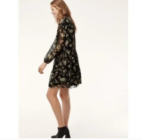 Aritzia WILFRED Lemare Black Floral‎ Chiffon Ruffle Mini Peasant Dress Size M - Picture 14 of 14